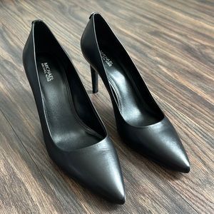 Michael by Michael Kors Leather Pumps